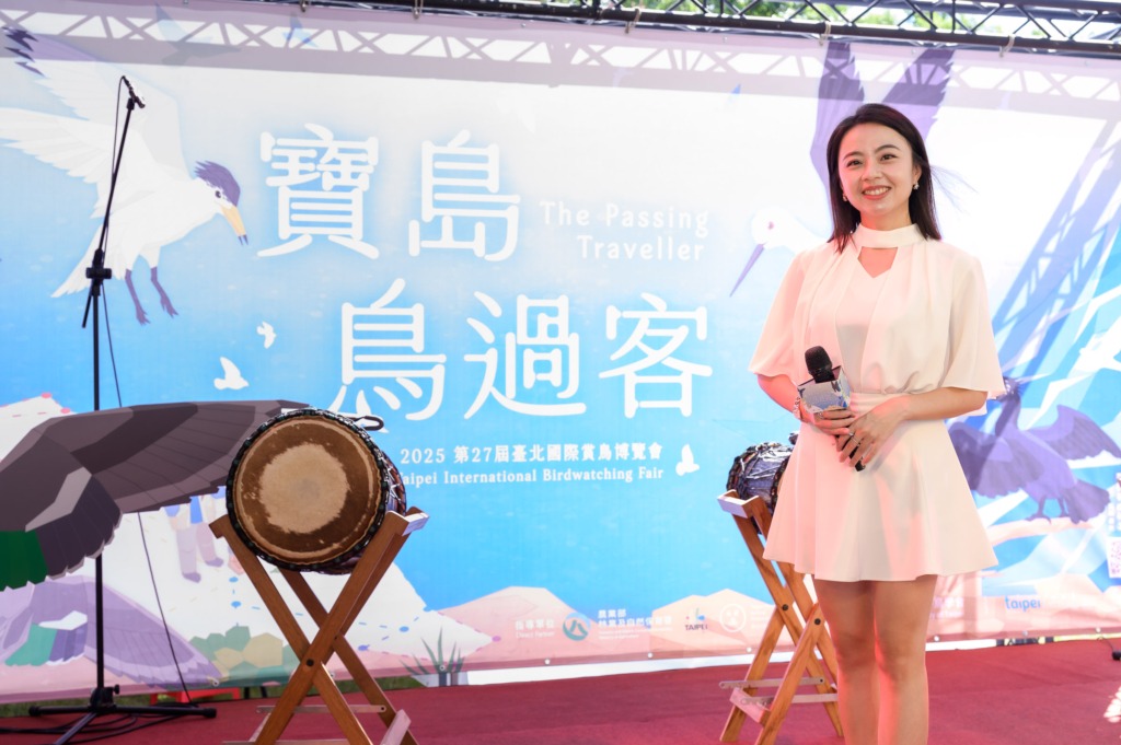 擔綱第 27 屆台北國際賞鳥博覽會開幕司儀，處理超過 40 組來自世界各地環境保育組織的中英雙語唱名與流程控管。