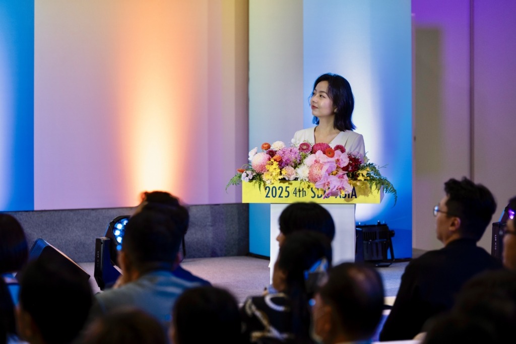 專業主持人劉千嫚（Charlene）主持金雕微電影展頒獎典禮，展現 119 個獎項的大型控場能力。